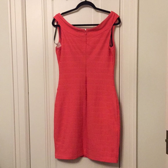 Guess Dress - Picture 2 of 9